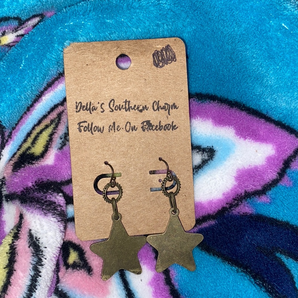 5/25💖💖Metal Earrings